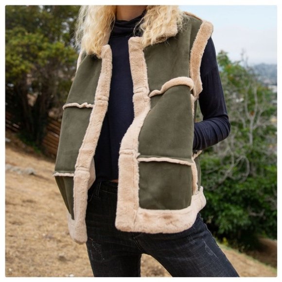 POL Cheyenne Suede Fleece Vest - Picture 2 of 11